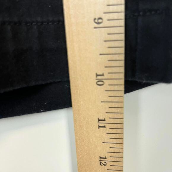 Black Bermuda Shorts - Picture 4 of 6